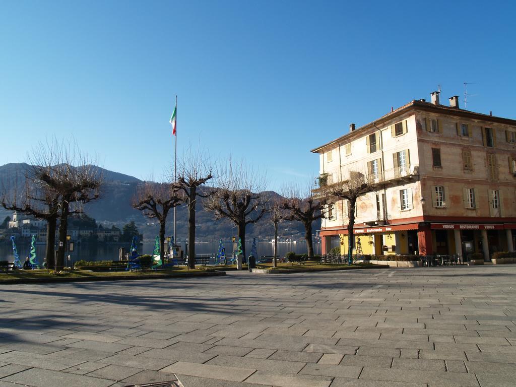 -Ortaflats- Appartamenti Imbarcadero & Palazzotto ออร์ตาซันจูลิโอ ห้อง รูปภาพ